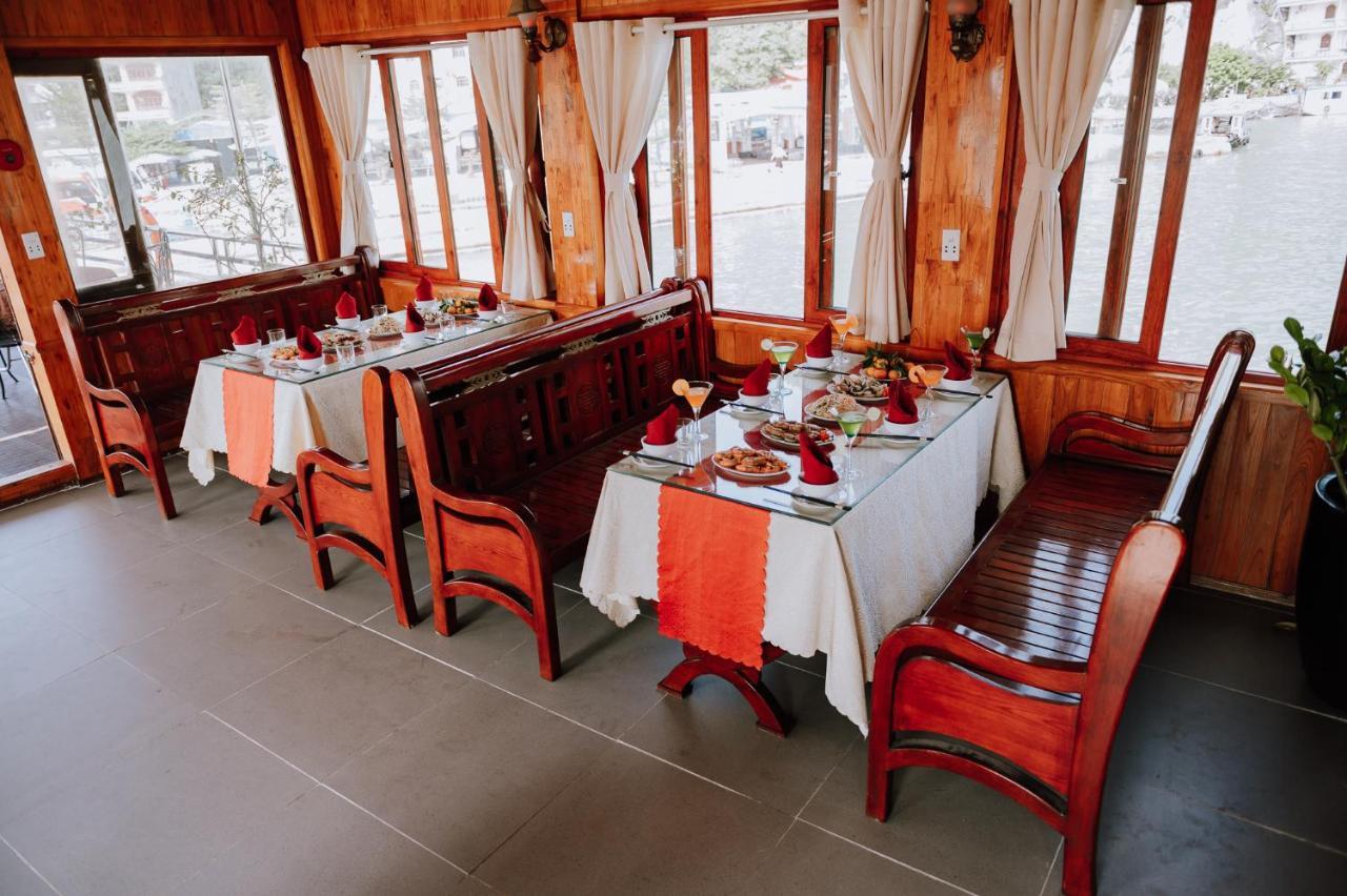 Cat Ba Bay Cruises Hotell Dong Khe Sau Exteriör bild