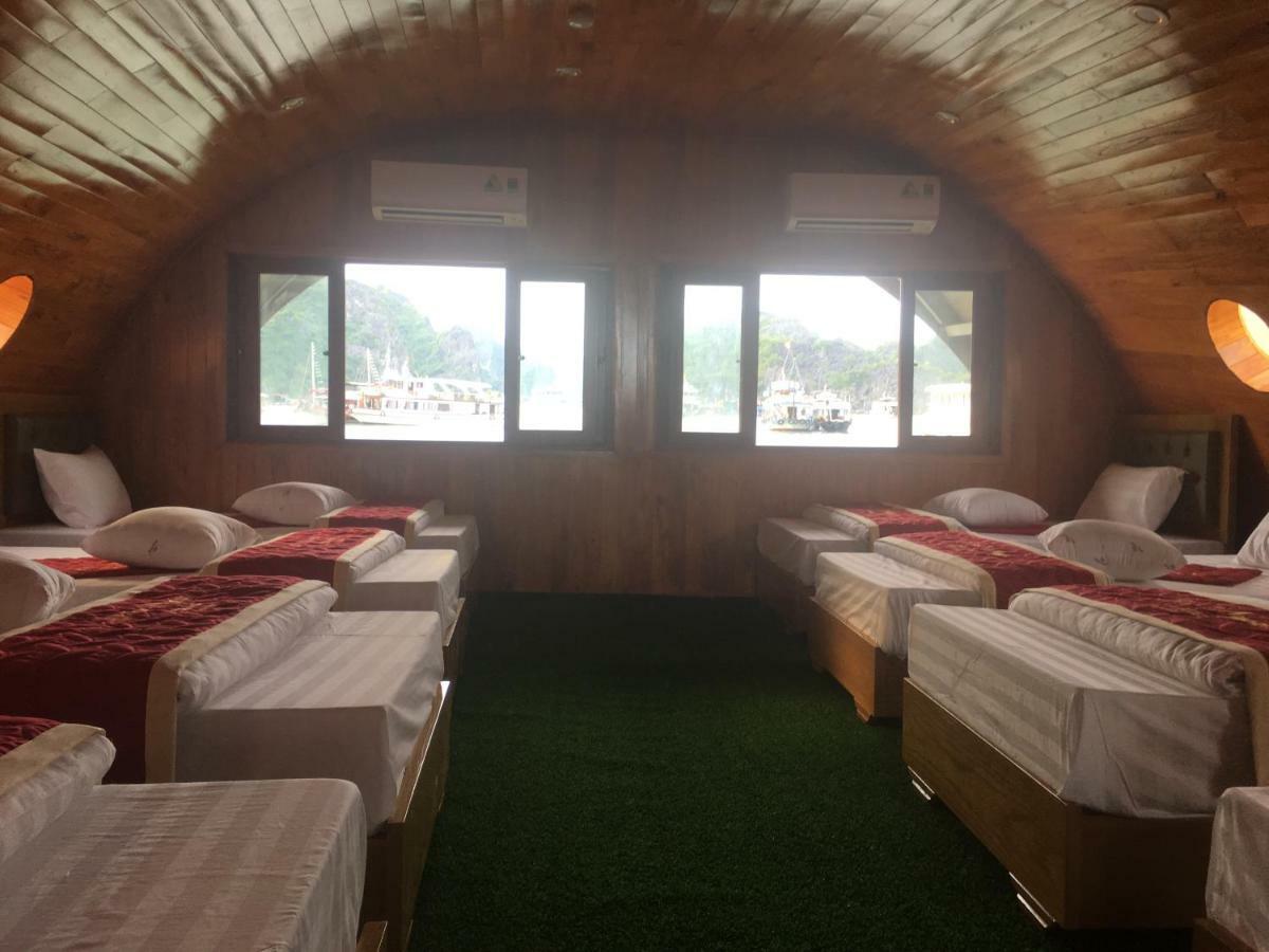 Cat Ba Bay Cruises Hotell Dong Khe Sau Exteriör bild